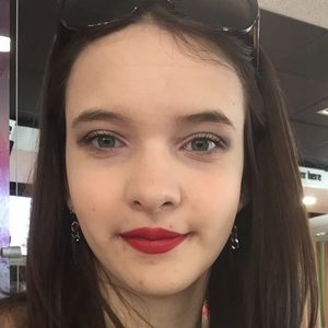 Meet your Posher, Maylin